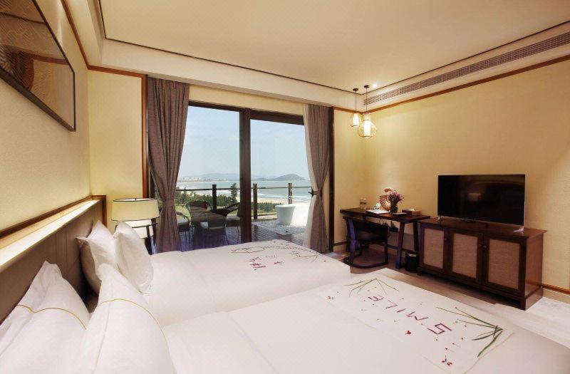 Wyndham Shenzhou Peninsula Hotel Уанинг Екстериор снимка